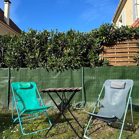 Charming House 15 Minutes From Paris * Houilles